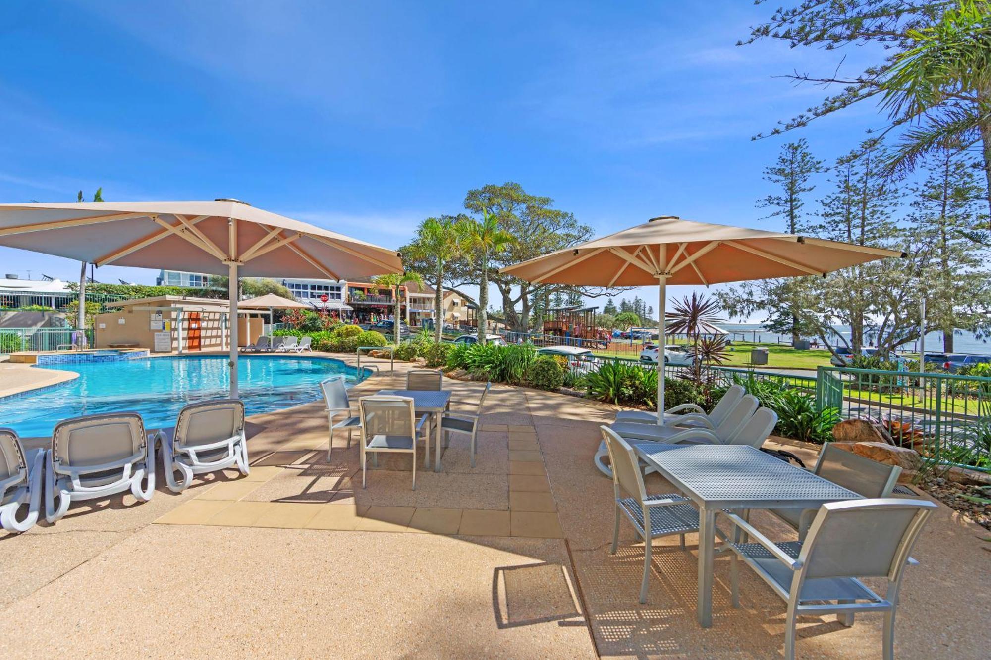 The Norfolks On Moffat Beach Caloundra Extérieur photo
