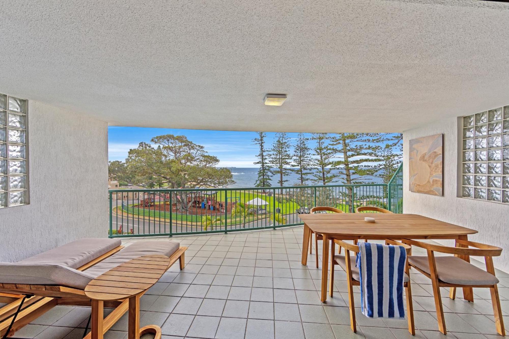 The Norfolks On Moffat Beach Caloundra Extérieur photo