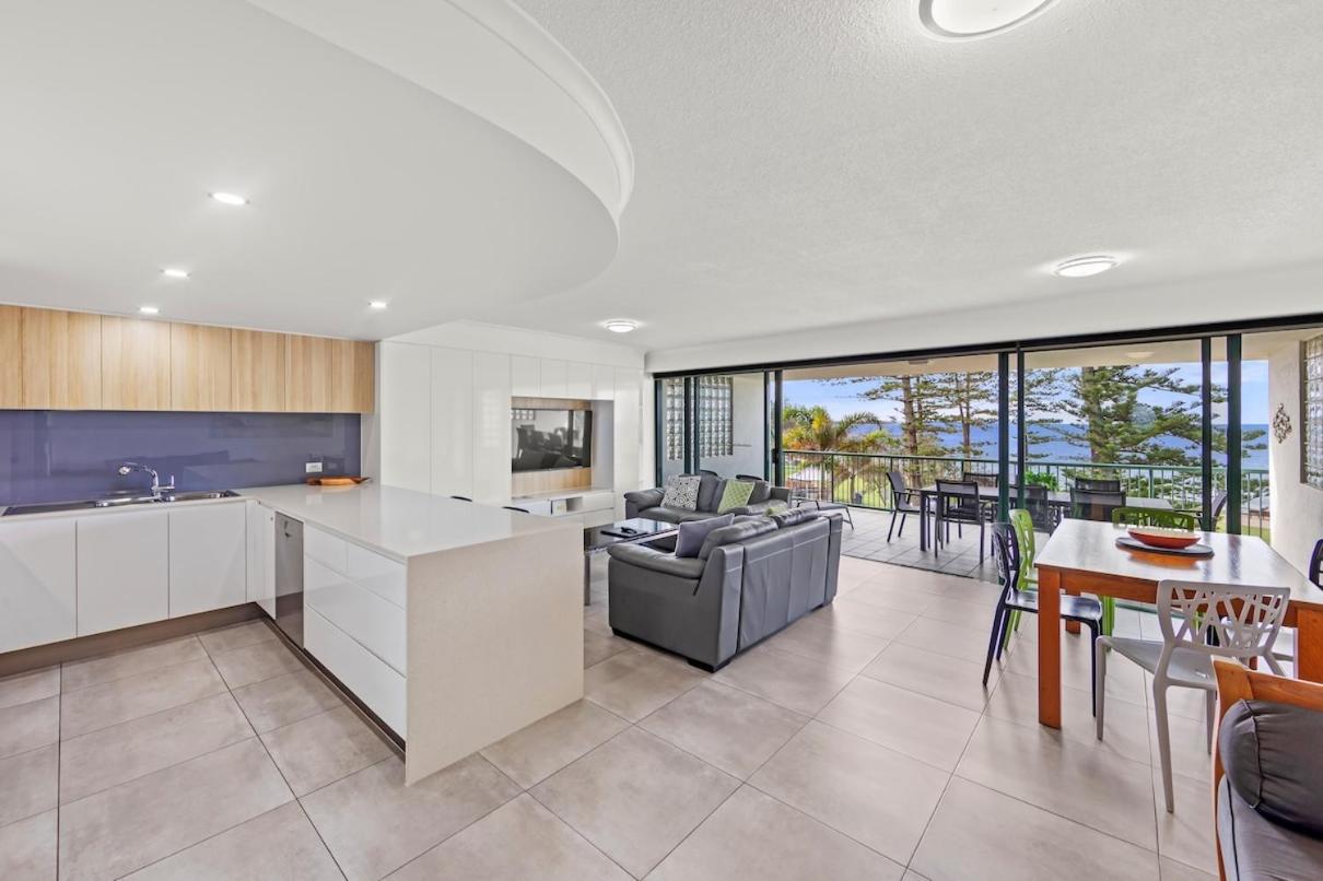 The Norfolks On Moffat Beach Caloundra Extérieur photo