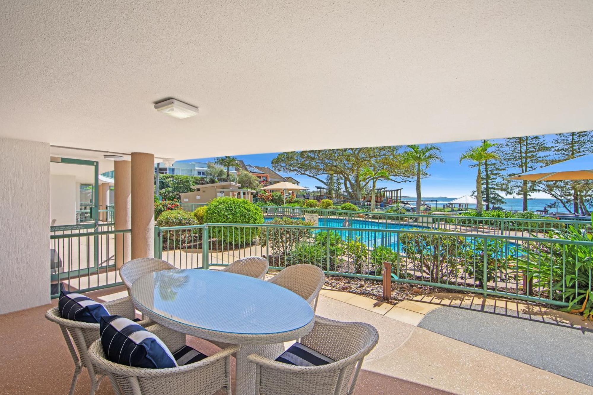 The Norfolks On Moffat Beach Caloundra Extérieur photo