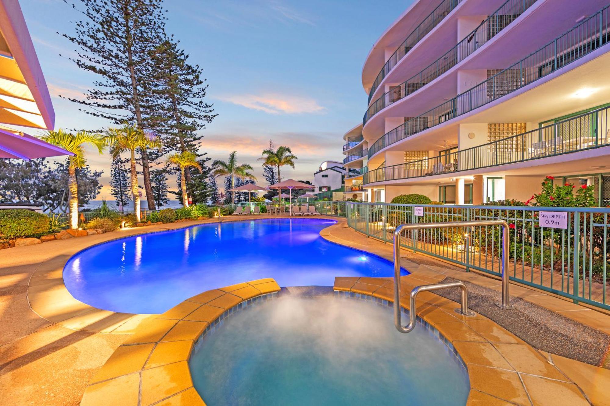 The Norfolks On Moffat Beach Caloundra Extérieur photo