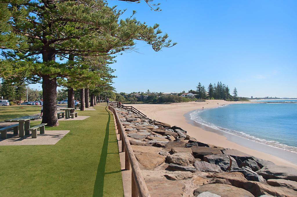 The Norfolks On Moffat Beach Caloundra Extérieur photo